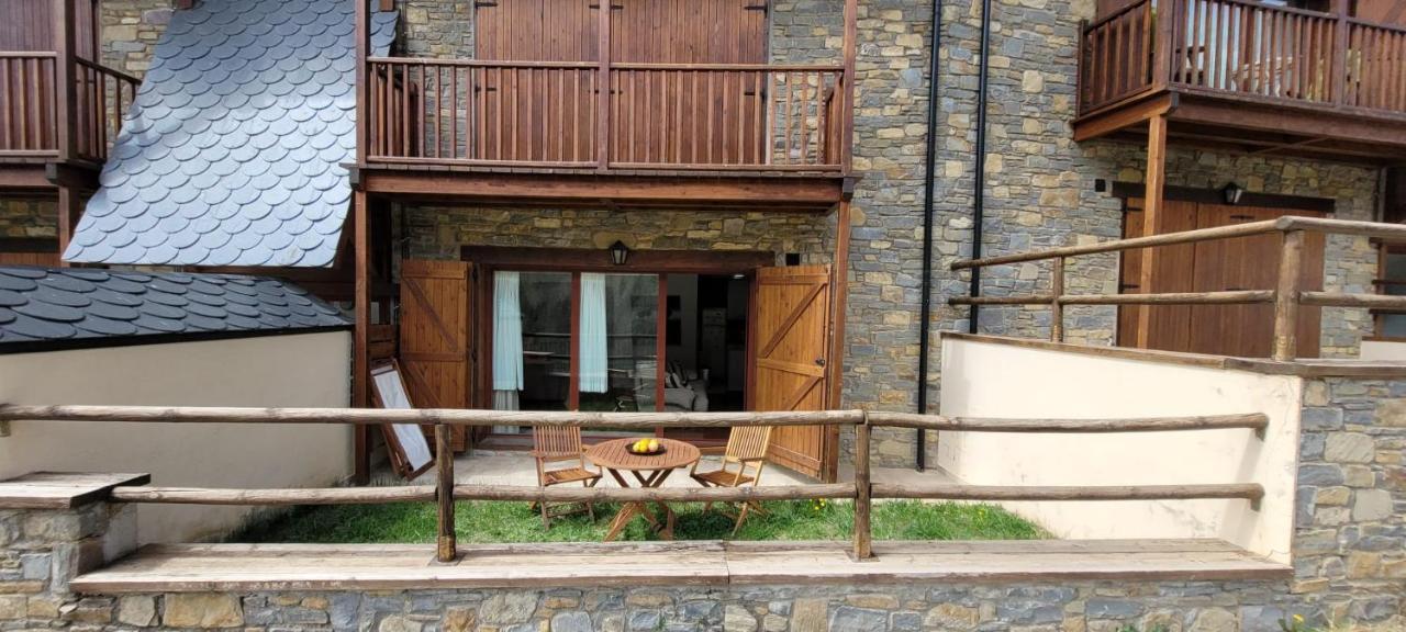Vall Fosca Apartment "Majue" Torre de Capdella Exterior photo
